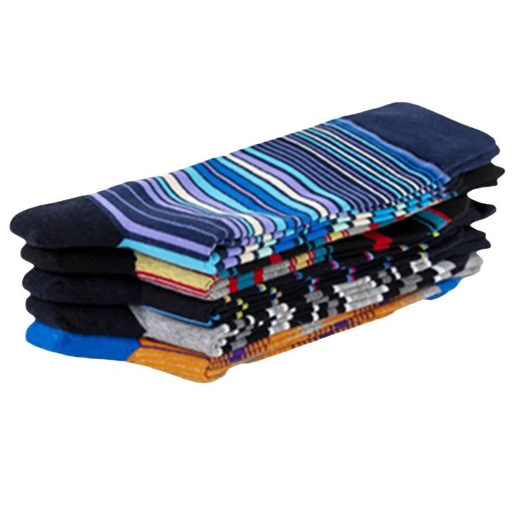 Wholesale Men Striped socks casual cotton socks European and American street fashion crew socks