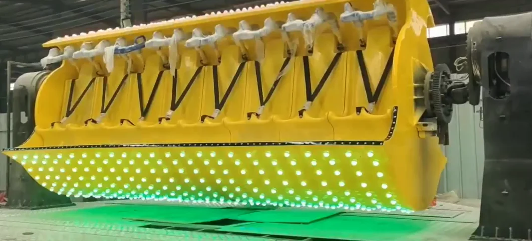 Attractions Amusement Park 360 Degree Rotation Mechanical Combat Rotary Top Spin Robocop Rides