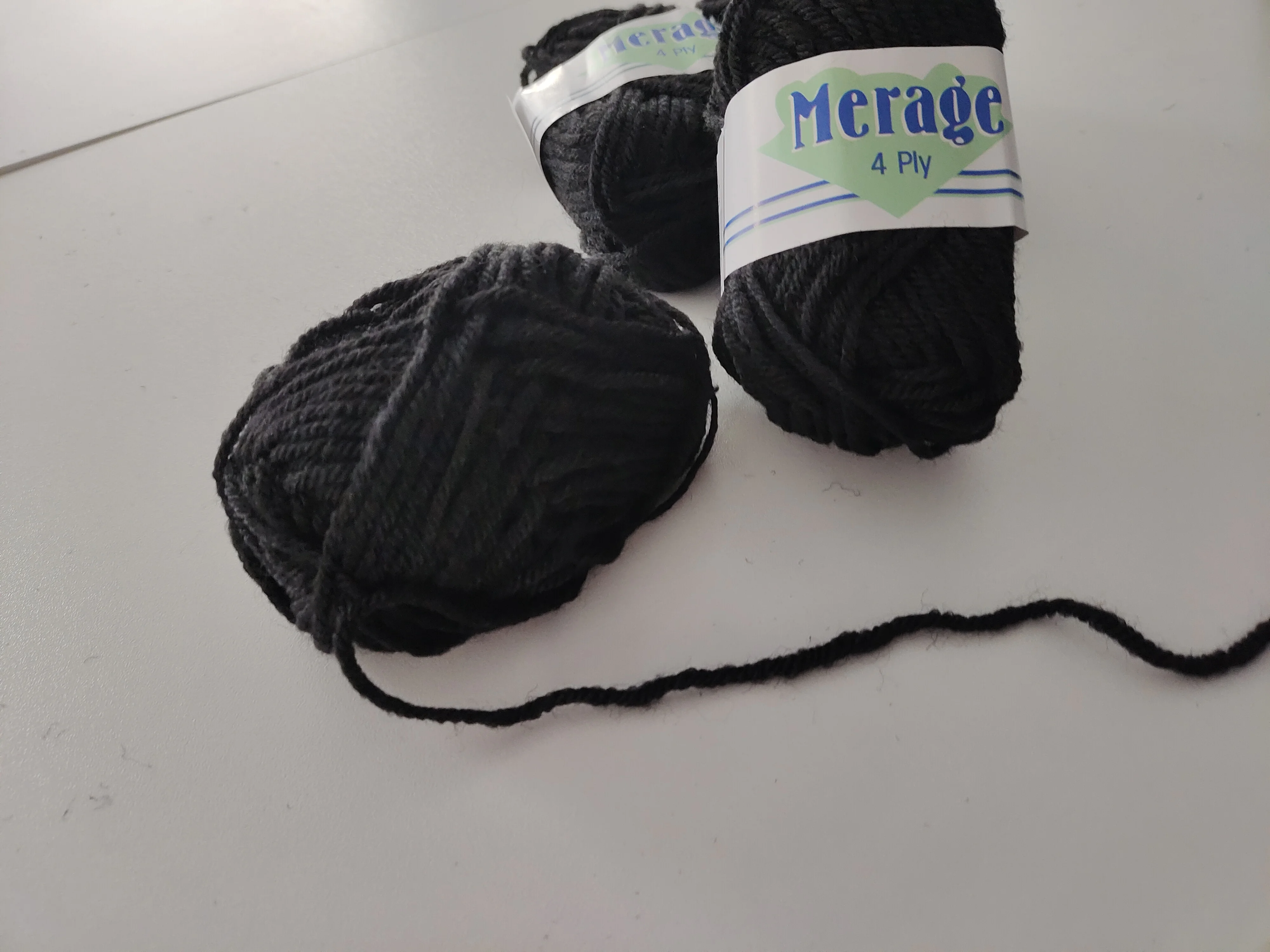 Wholesale Premium 17g Weight Yarn 4- acrylic yarn  Custom - made 4 - strand Yarn 20pcs/bag