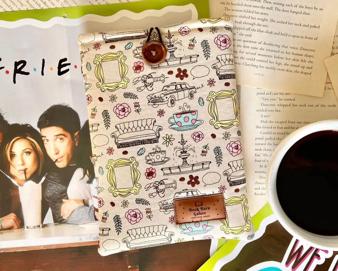 2022 new hot sale customized multiple styles book cover exquisite fabric print wholesale book sleeve