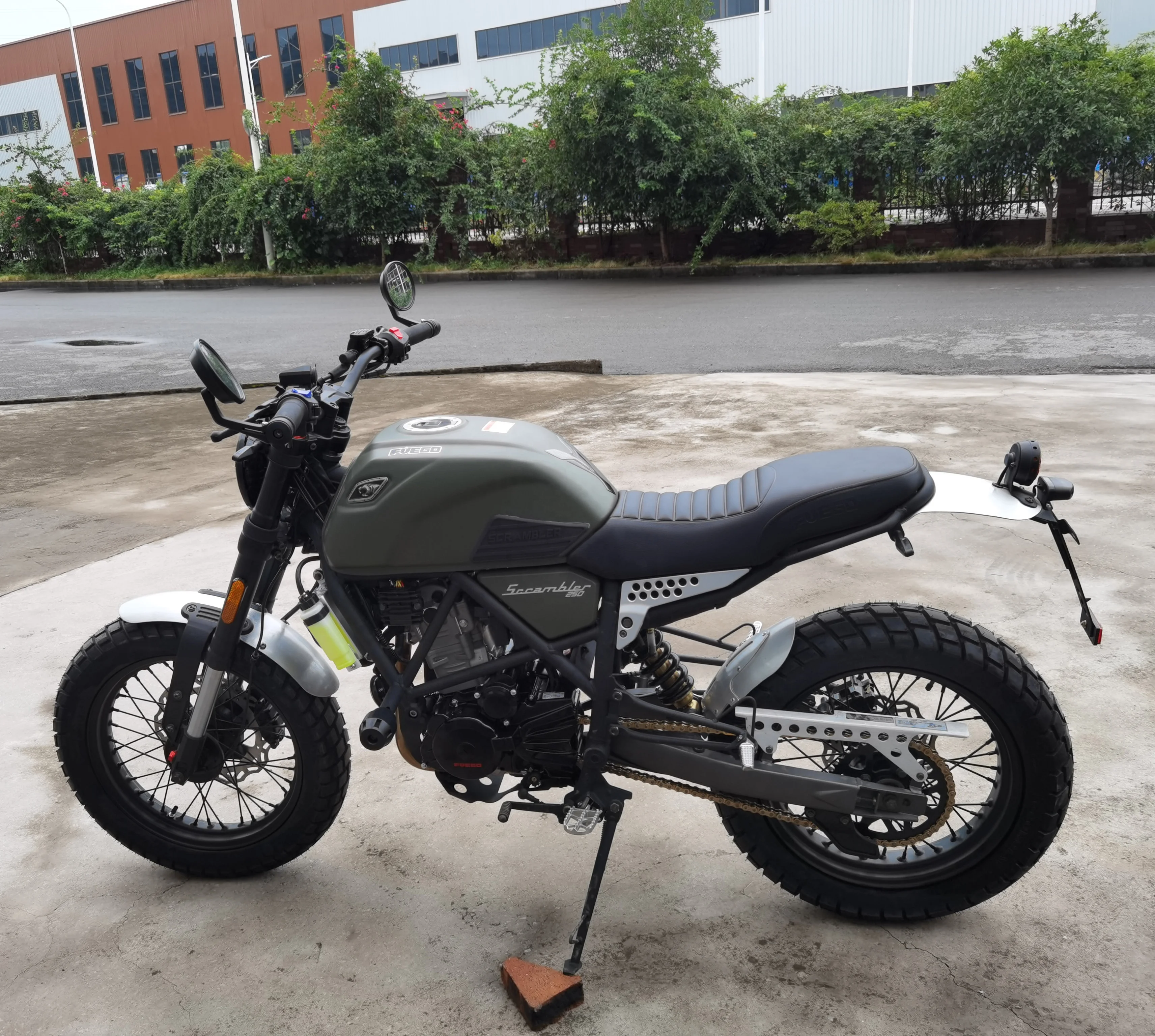 Китай 300cc мотоциклы FUEGO SCRAMBLER 300 мощный мотоцикл с водяным охлаждением No.22073105
