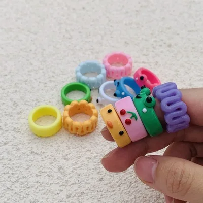 Fashion Cute Green Frog Acrylic Ring for Female Girl Simple Stackable Jewelry Lovers Gifts Animal Resin Rings