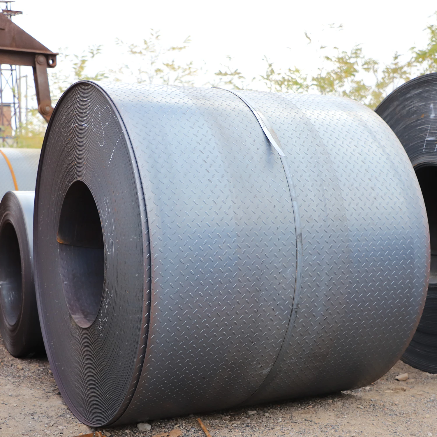 China Manufacturer Supply hot rolled steel Embossed Pattern Carbon chequered plate