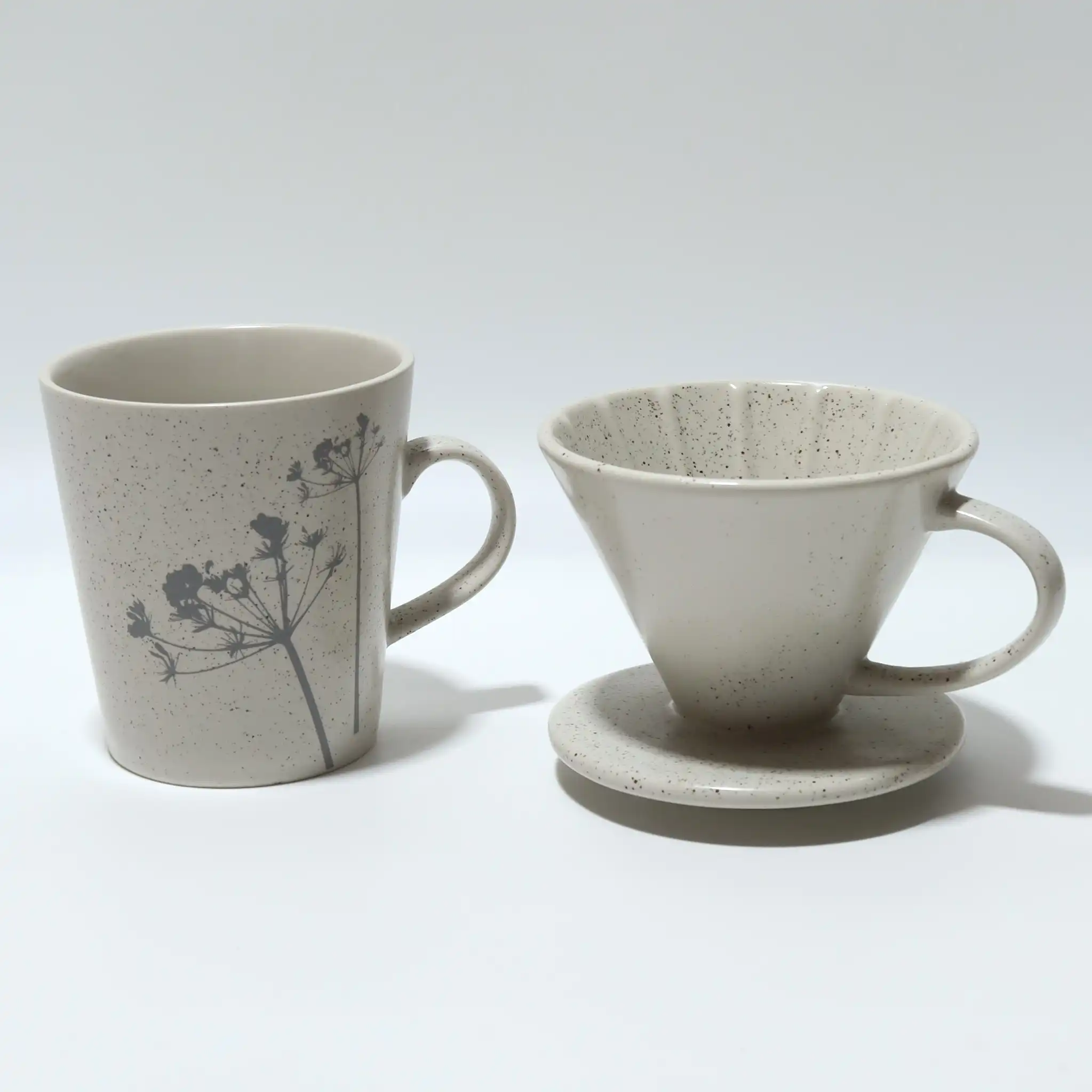 American Style Coffee Filter Pour Over Coffee Maker Custom Ceramic Coffee Dripper and Mug Set for Home & Office