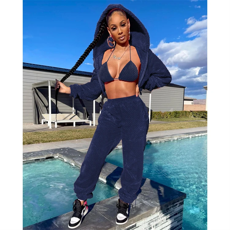 D12519 Fashion personality street trend hooded tops loose trousers winter clothes 3 piece set women sweatsuit 2021