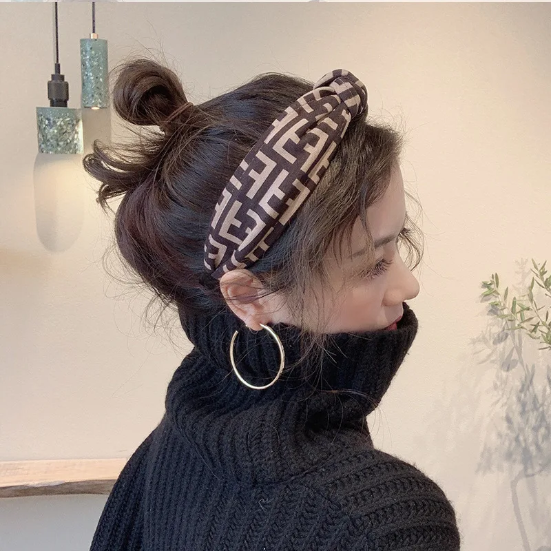 Factory Direct Luxury F Letter Face Wash Hair Band South Korea Import All-Match Headband Fragrance Hair Elastic Fabric