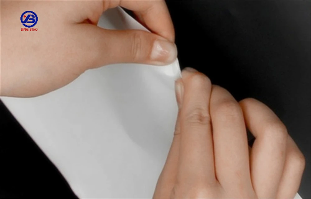 A4VL03.jpg