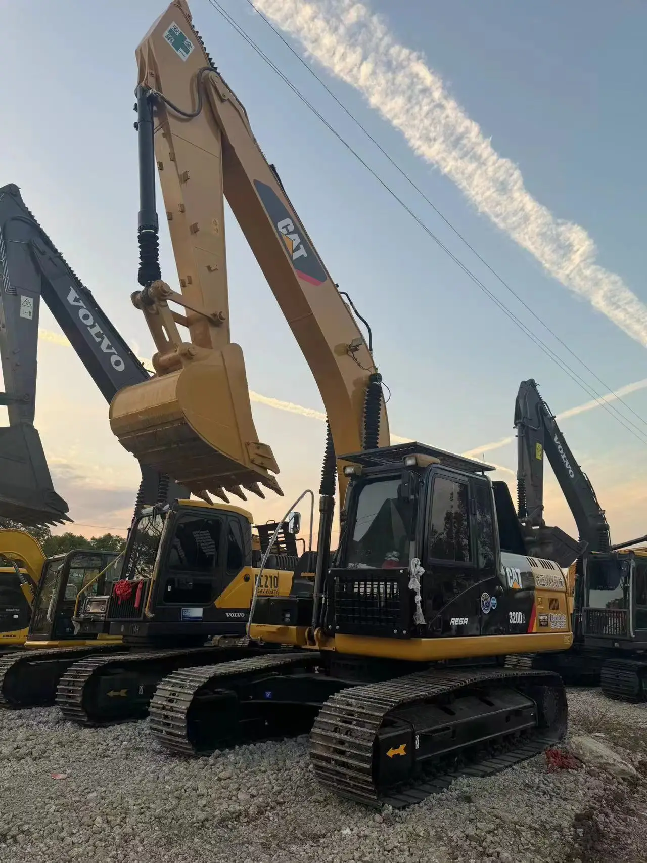 Good Condition Used Caterpillar 320 320D 320D2 320D2L 320GC 320GX Excavator Used CAT320D2L  CAT320D CAT320D2 Digger for Sale