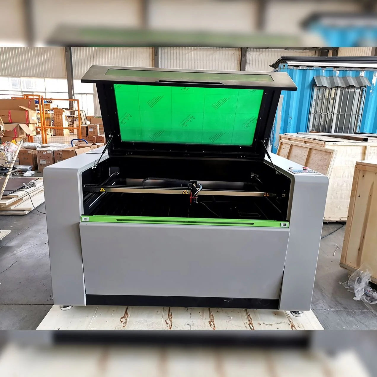 Leapion1390 laser cutting machine
