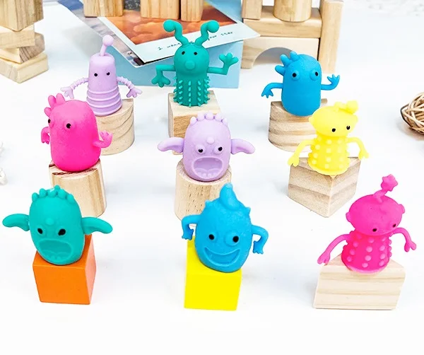 TPR Soft Rubber Little Monster Finger Doll Sensory Interactive Storytelling Kawaii Toys Boys Girls Funny Popping Squeeze Toy Box