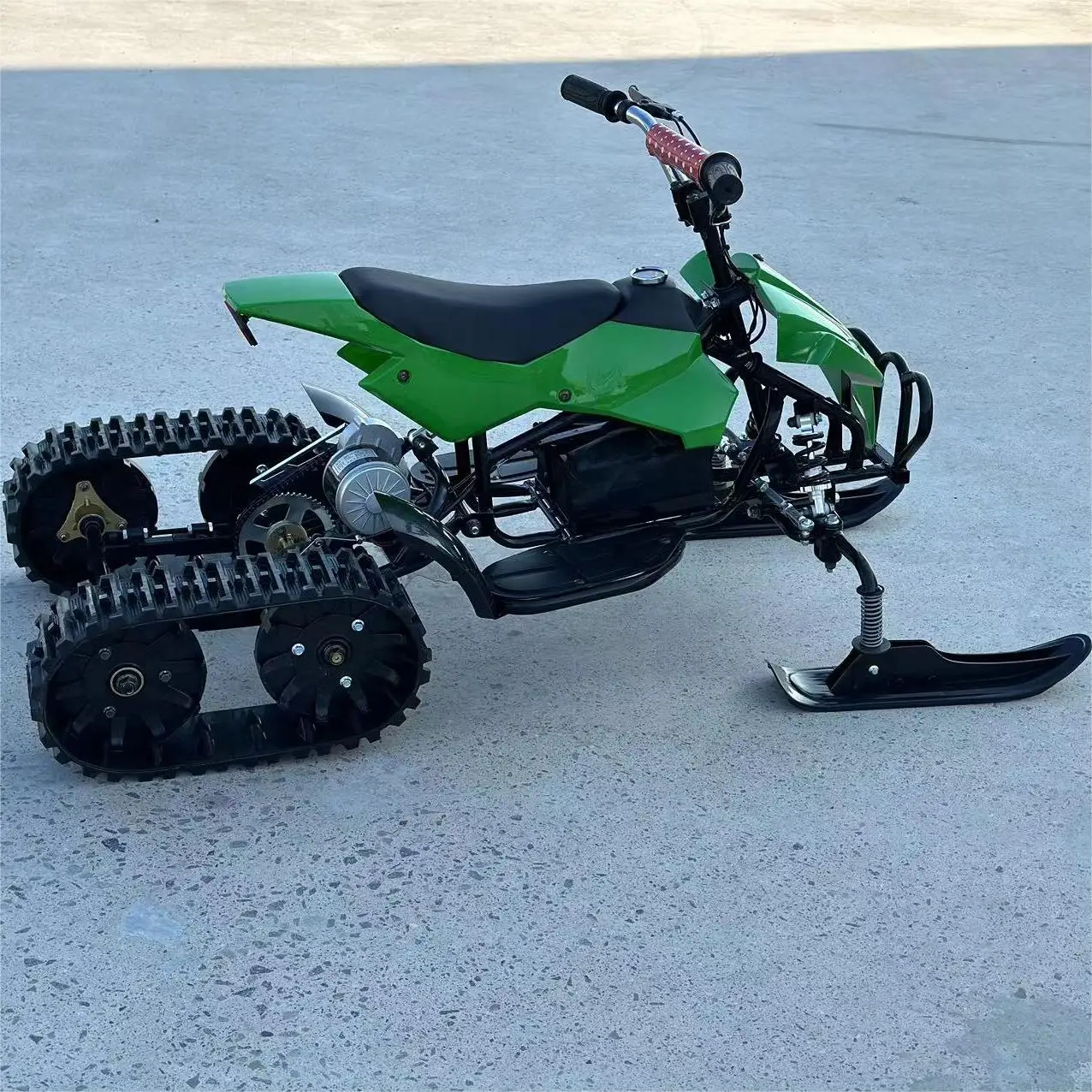 Factory price popular electric snow vehicle snow racer snowmobiles for sale