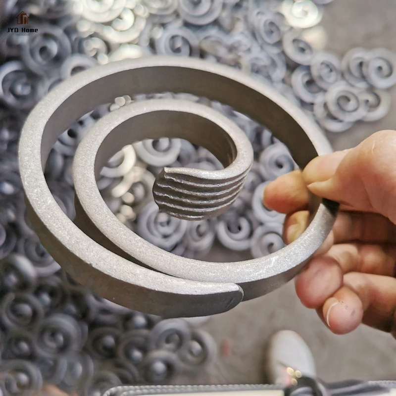 Hot Sale Wrought Iron Panels O Scrolls For Fence Gate Door Decoration