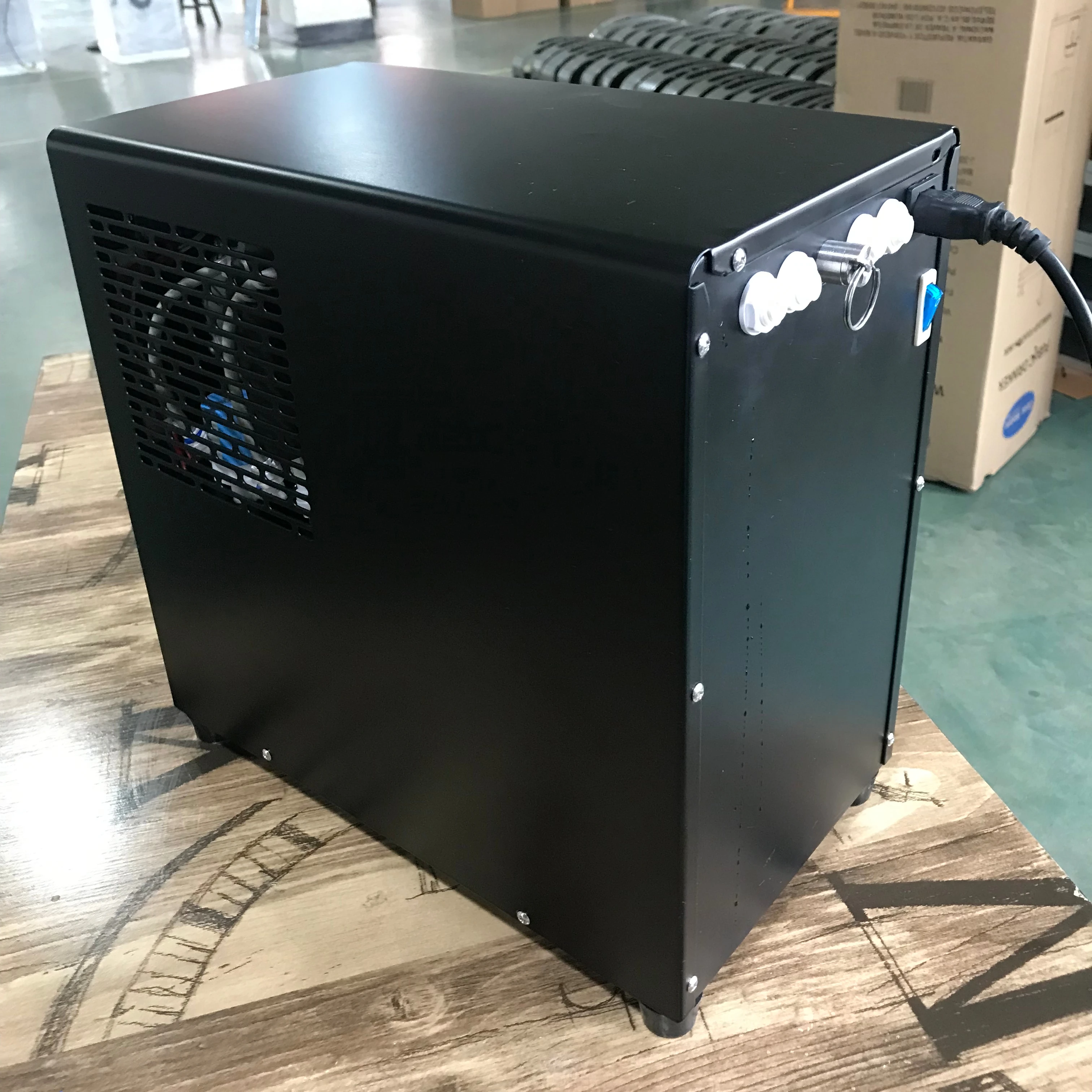 under-sink  water chiller with sparkling water, sparkling water dispenser