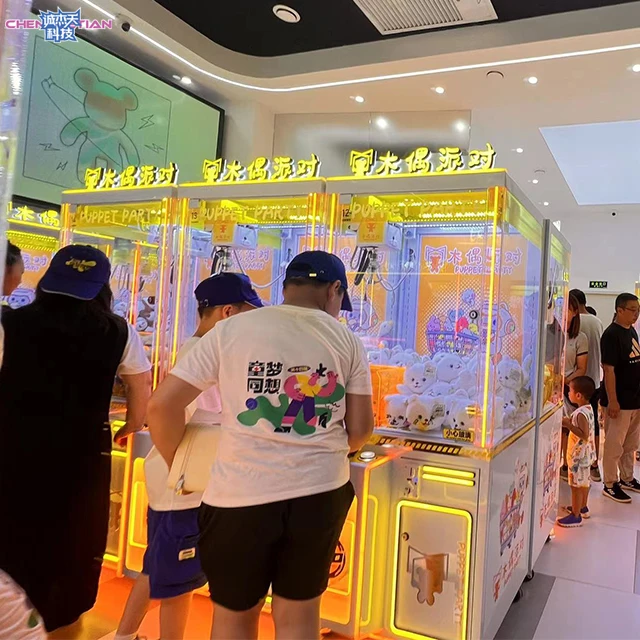 Interesting big real people to capture doll robots, human toys candy claw crane game consoles for sale