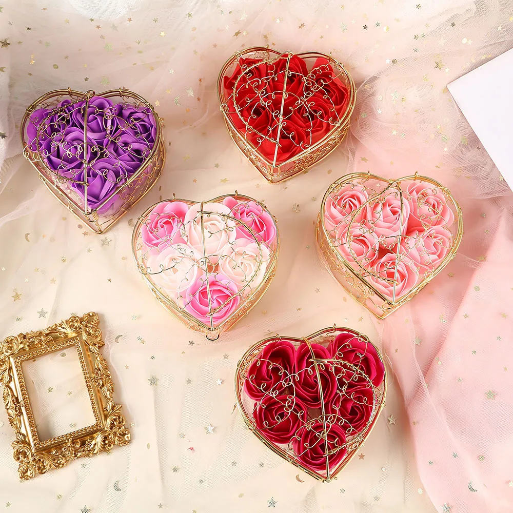 Hot Selling Preserved Exclusive Soap Flower Valentines Day Gifts Saint Valentin San St Set Roses Box