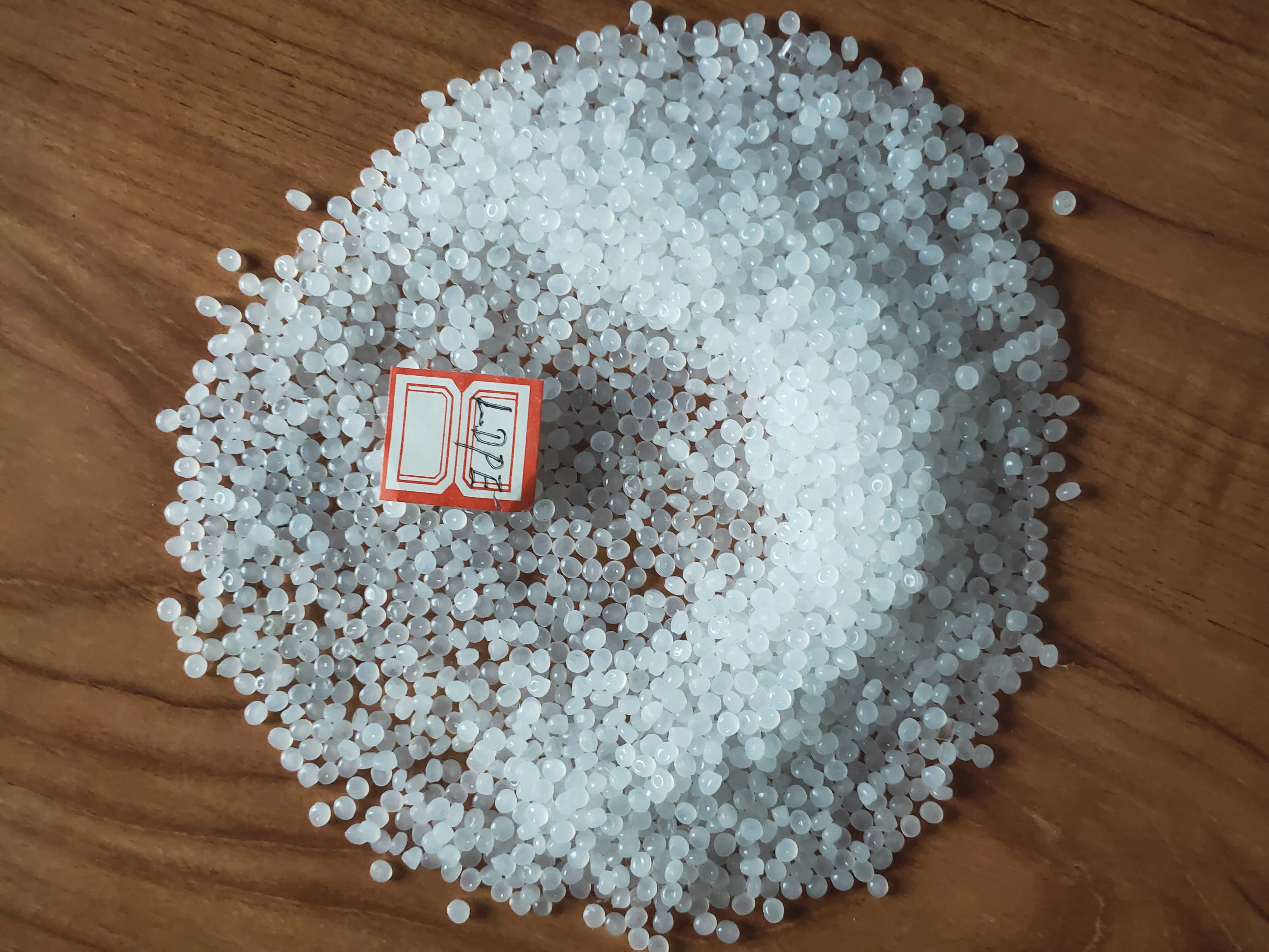 Virgin low density polyethylene manufacturer ldpe plastic granules b1 fr granule pellets plastic raw material ldpe virgin resin
