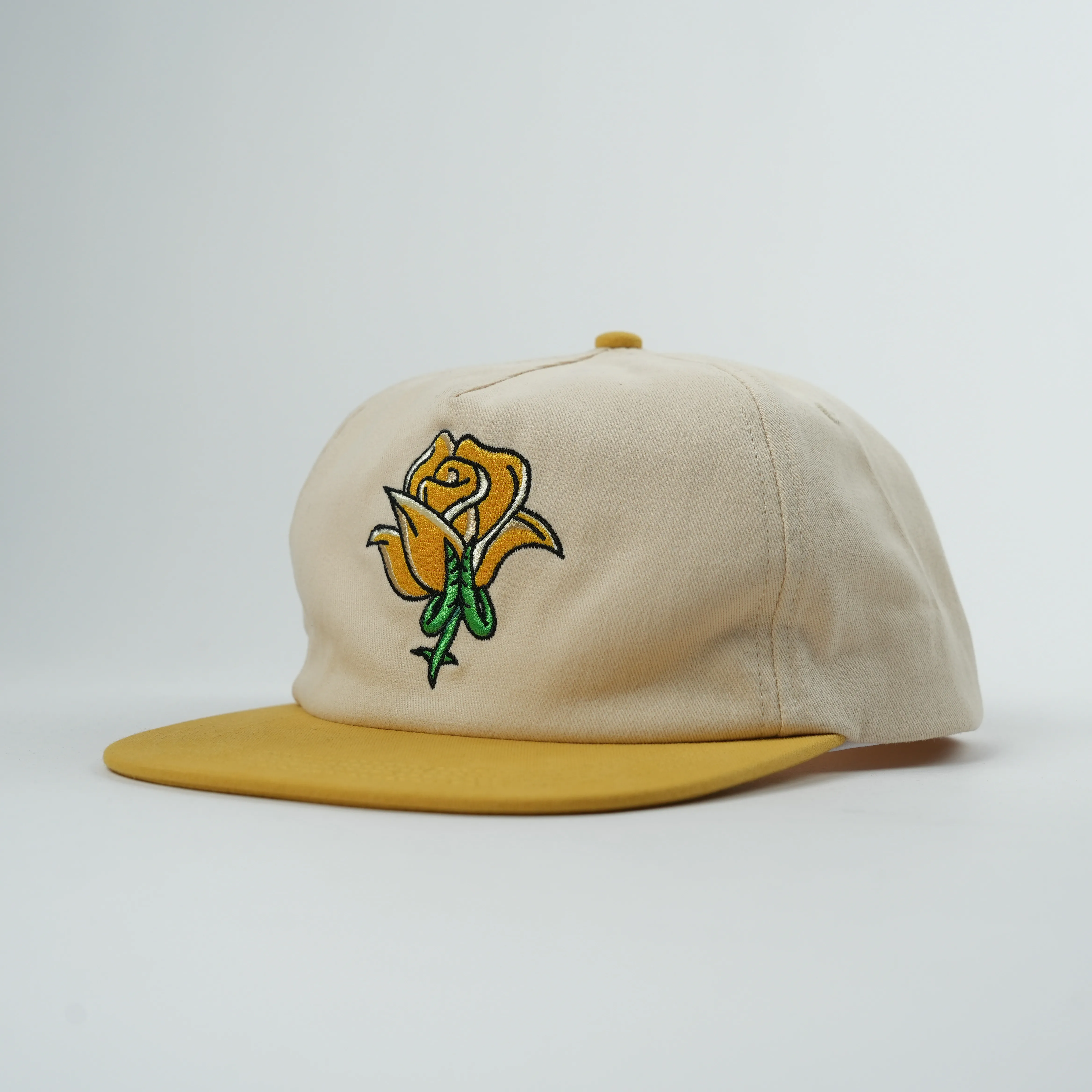 High quality 100%Cotton 5 Panel Two Tone Snapback Caps With Custom Tag  Custom Unstructured Soft Hat With Embroidery Logo