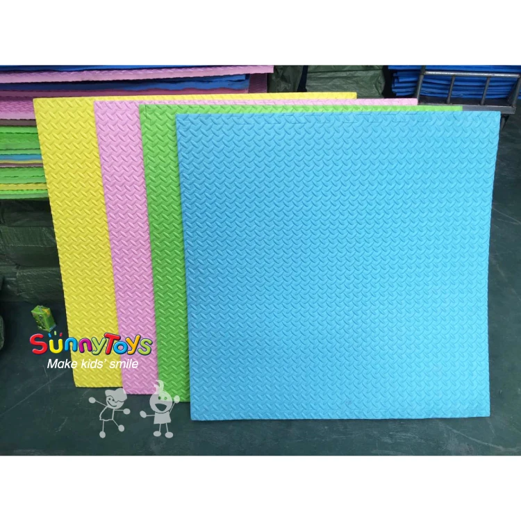 White Color EVA Soft play mats waterproof puzzle EVA foam floor mat