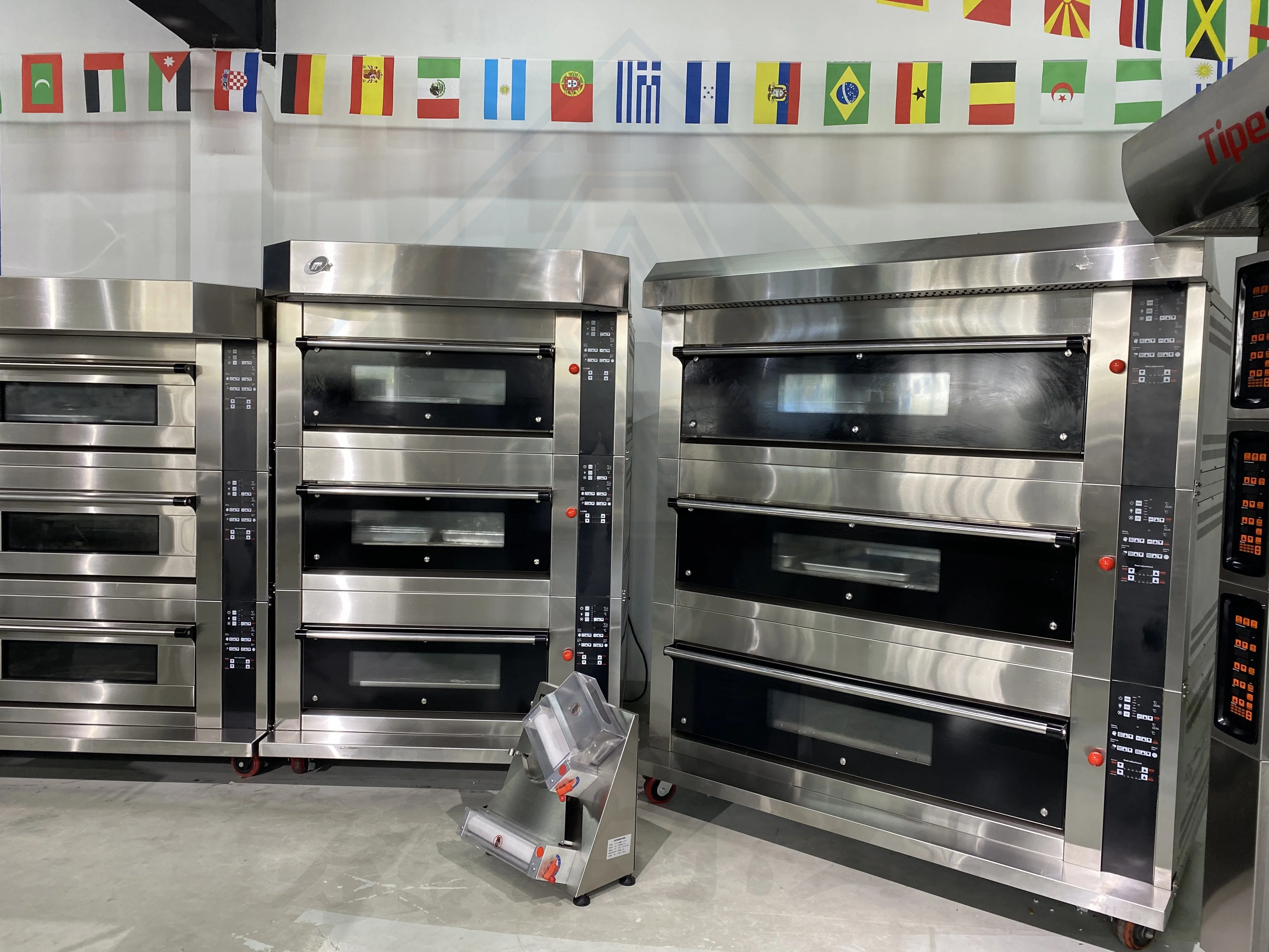 Commercial oven bakery equipment baking oven industrial cake baking electric oven 1 deck