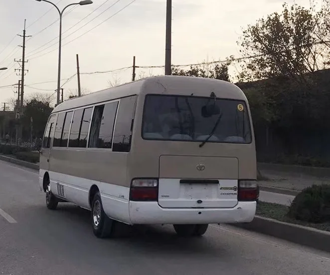 LHD Cheap 2016 Japan used good condition Toyot Coaster bus with diesel engine 30 seats white golden for seal