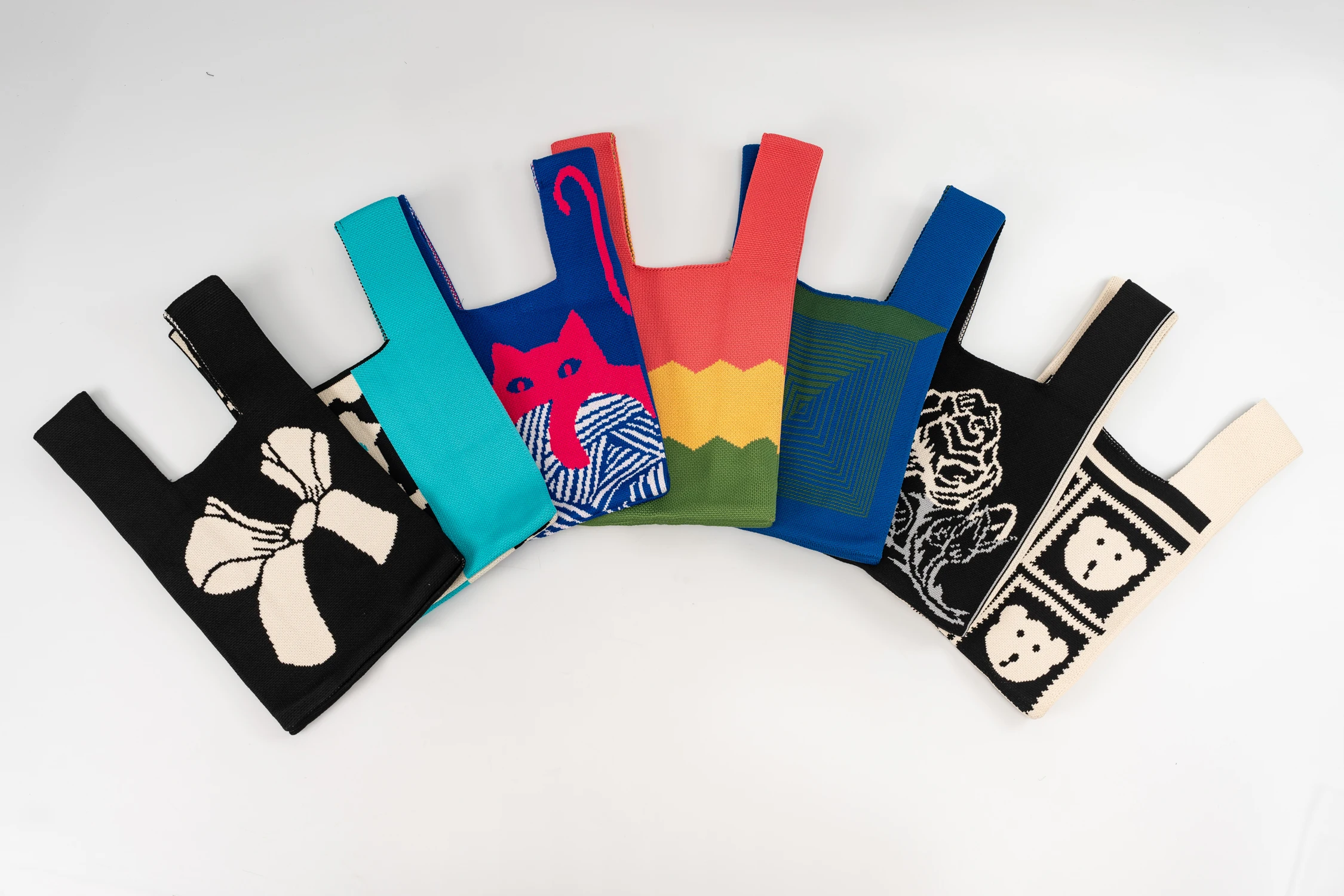 portable small mini japanese wrist bag for lady women colorful design cheap promotion knot knitted tote wrist bag