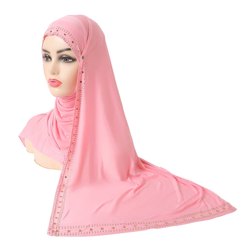Hot Sale High Quality Plain Solid Color Malaysian Hijab Shawls Wraps Muslim Silk Headscarf Plain Rhinestone Hijab Long Scarf