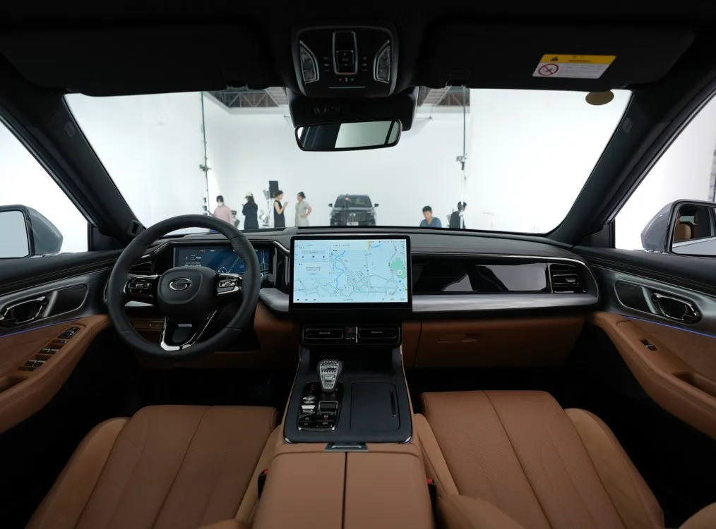 Китайский бензиновый автомобиль GAC Trumpchi Gs8 M8 Es9 Aion автомобильный производитель Подержанный внедорожник 2023
