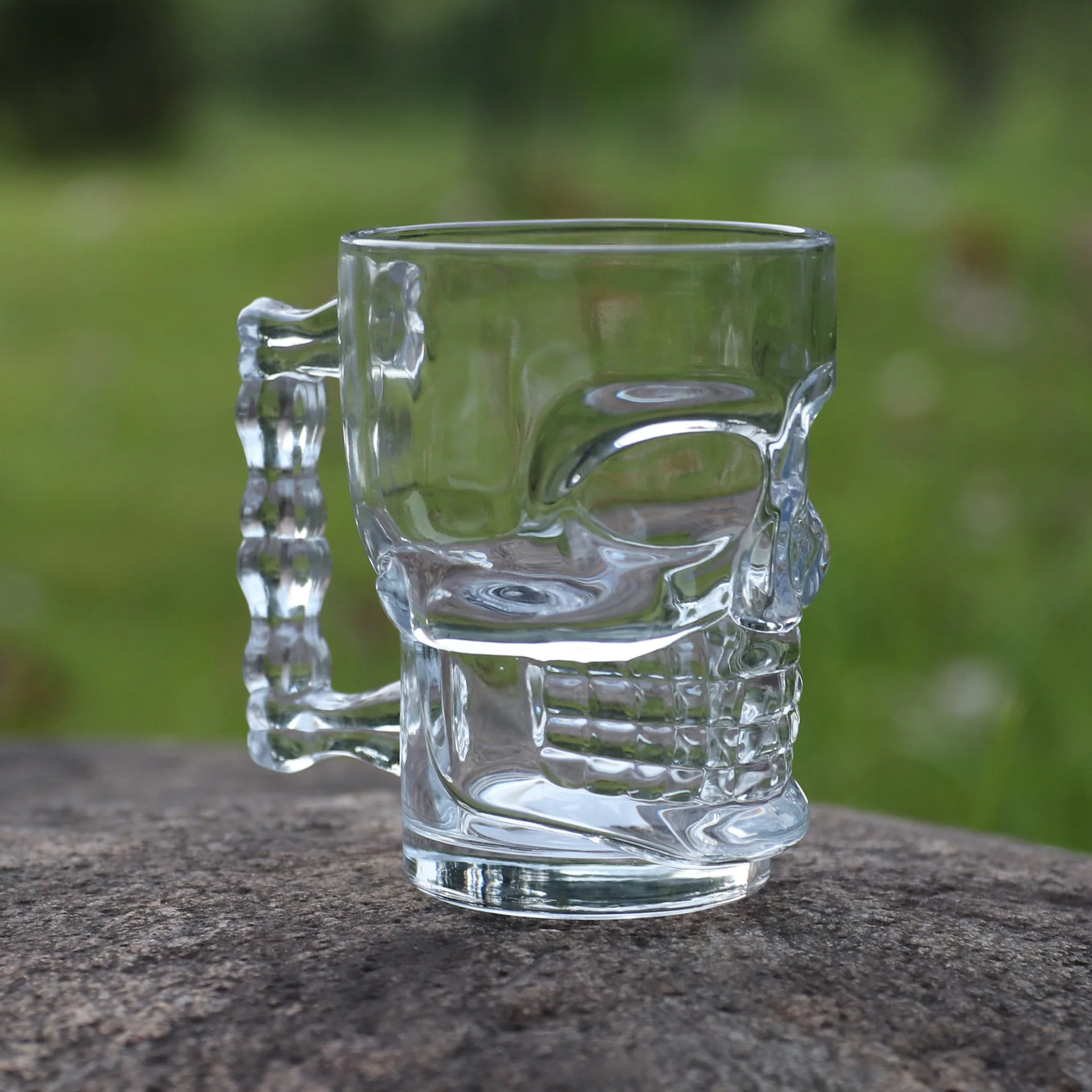 halloween skull face beer glass mug skull beer mug