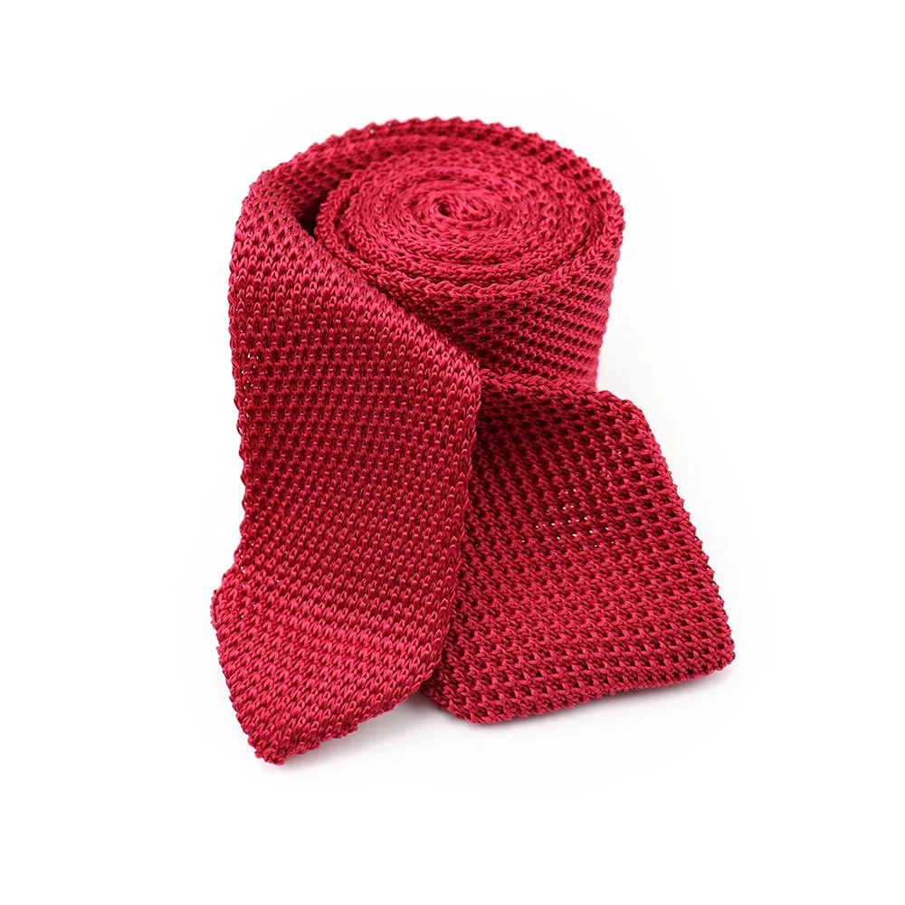 Оптовая продажа Дизайнерские однотонные мужские шелковые вязаные галстуки с логотипом обычной жизни красного