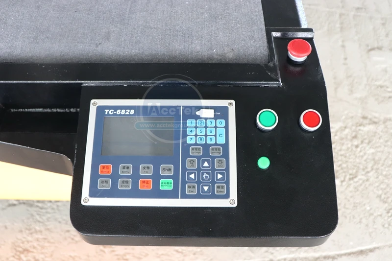 New Oscillating Tangential Knife Cutting 1625 Machine For Leather  Fabric cloth