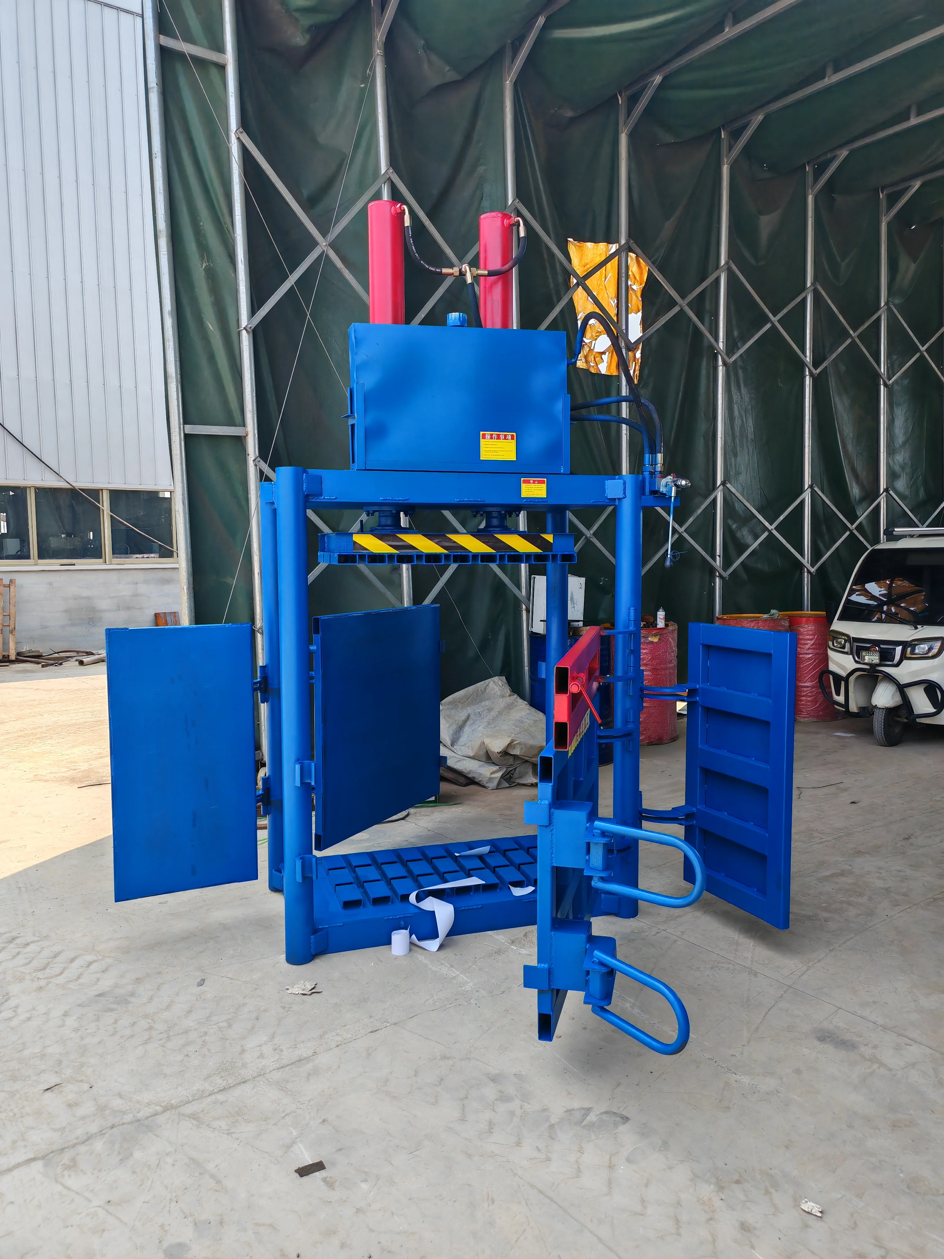 China factory waste scrap hydraulic pressing baling machine plastic baler machine