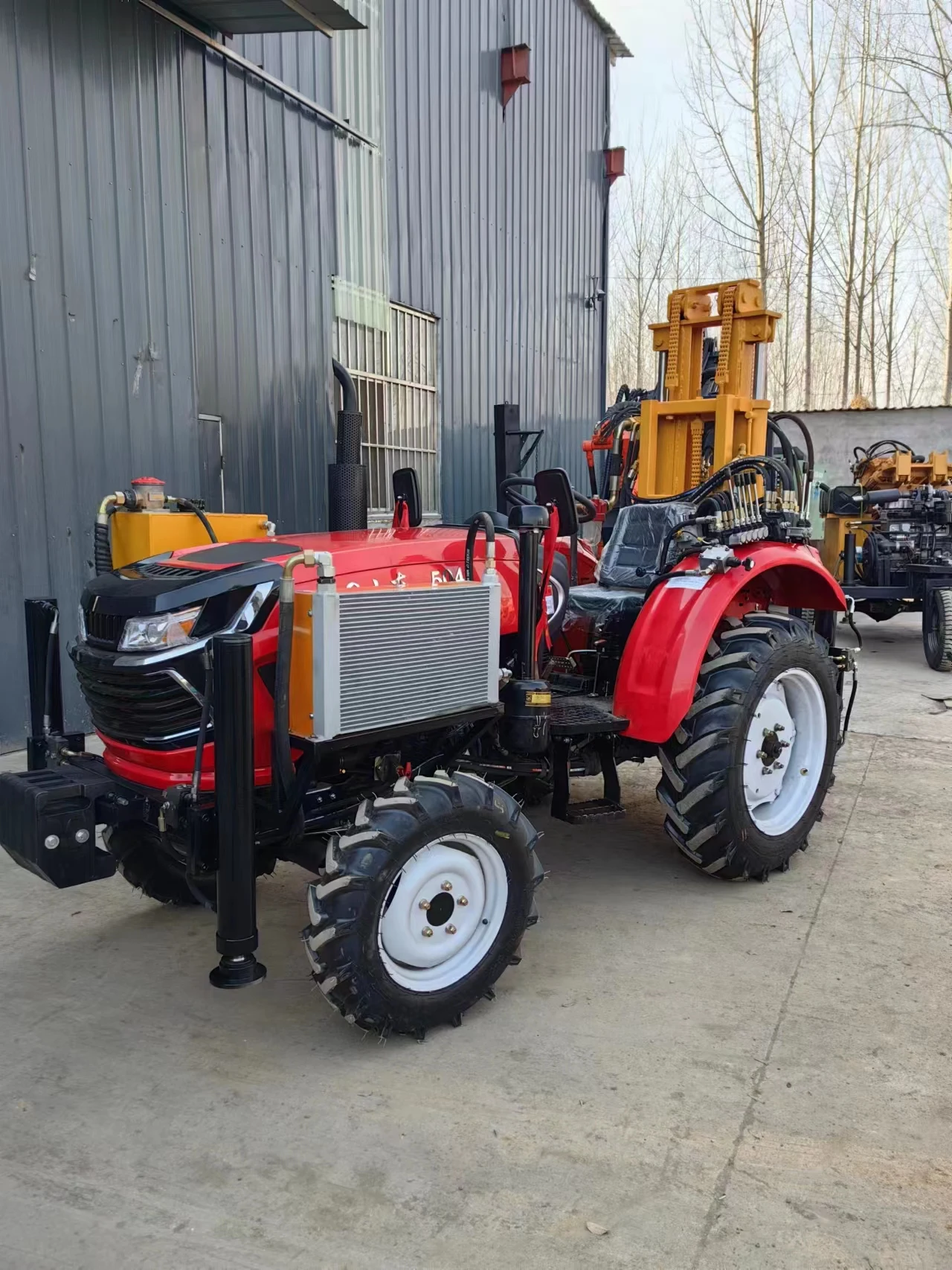 High quality tractor water and gas dual purpose hydraulic drilling rig 220 meters China dealer