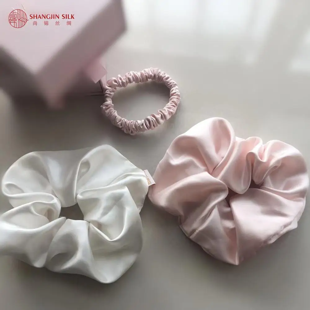 
Beauty 22mm Silk Scrunchies 