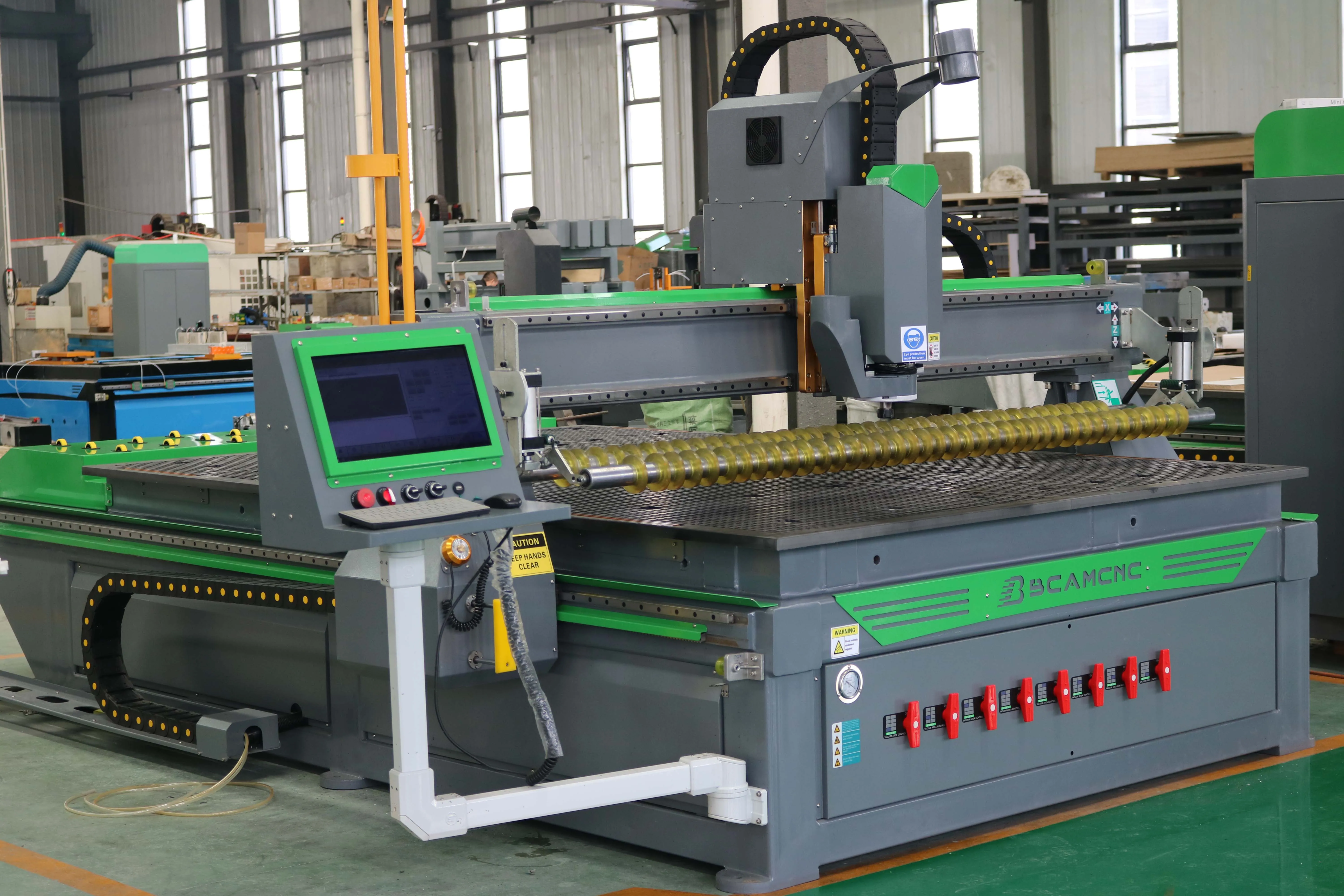 General industrial equipment BCM1325 CNC woodworking machine 3d wood cnc router