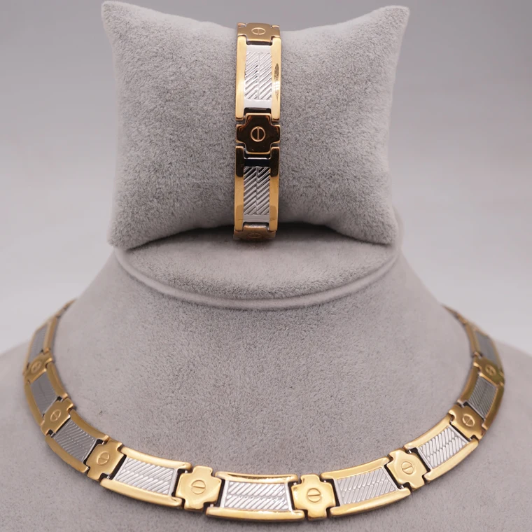 Wholesale Manufacture Jewelry Supplies Fashion XO Oblique Stripes Stainless Steel Gold Jewelry Sets