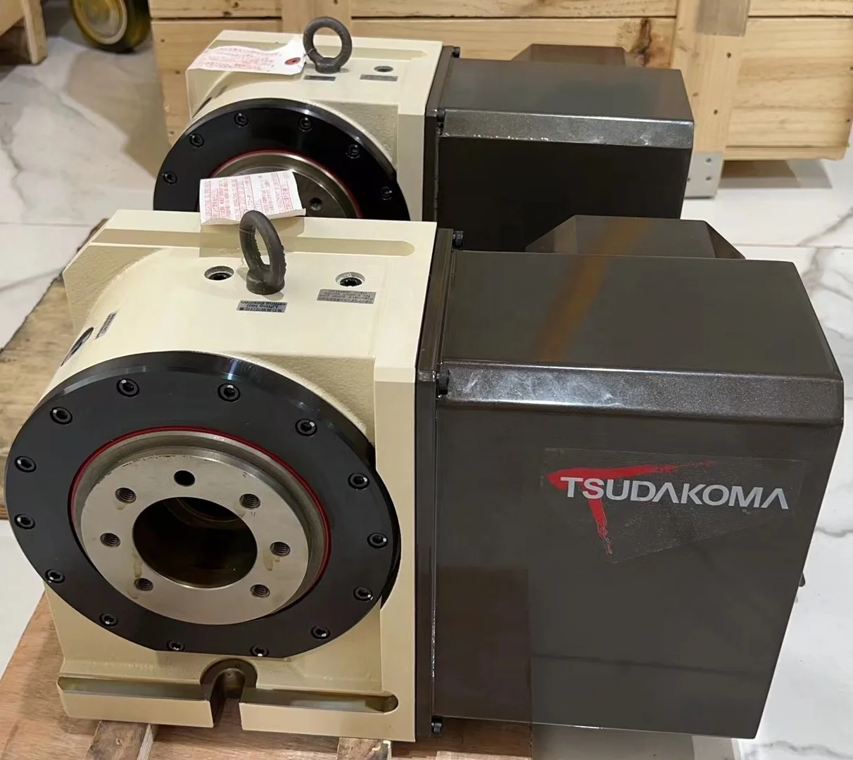 CNC Tsudakoma horizontal vertical precision rotary tables for Okuma Machine