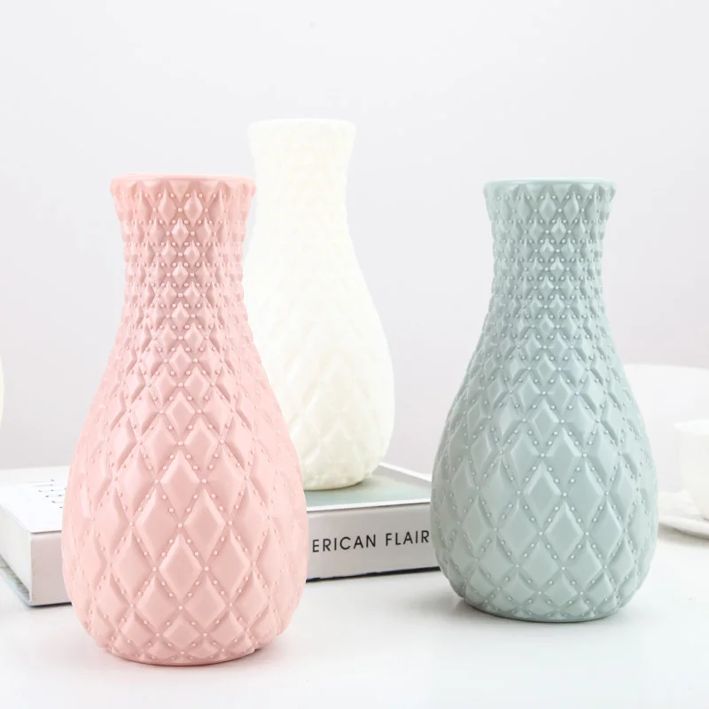 
Manufacturers produce cheap drop-resistant PE plastic fresh flowers and dried flower decorative vases 