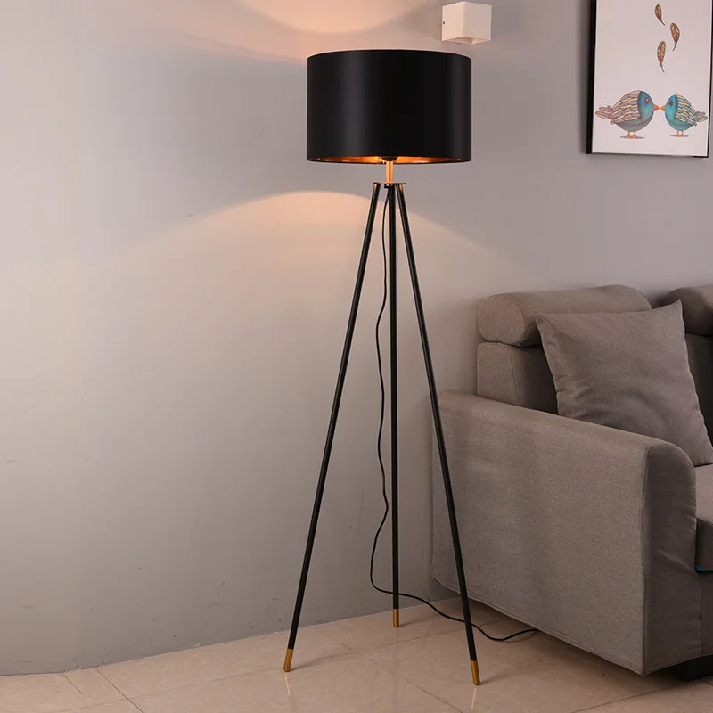 Modern Design Table lamp Decoration Standing Light Linen Fabric Tripod Metal Floor Lamp For Hotel reading room Bedroom
