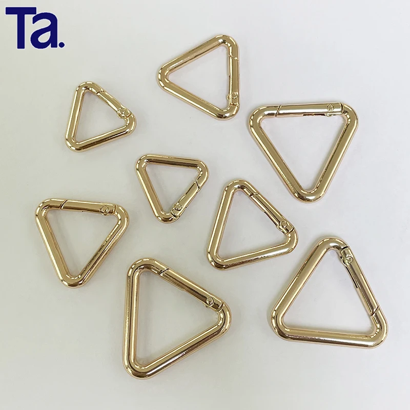 Wholesale Zinc Alloy Metal Triangle Openable Ring Buckle Keychain Hook For Bag Hardware Accessories