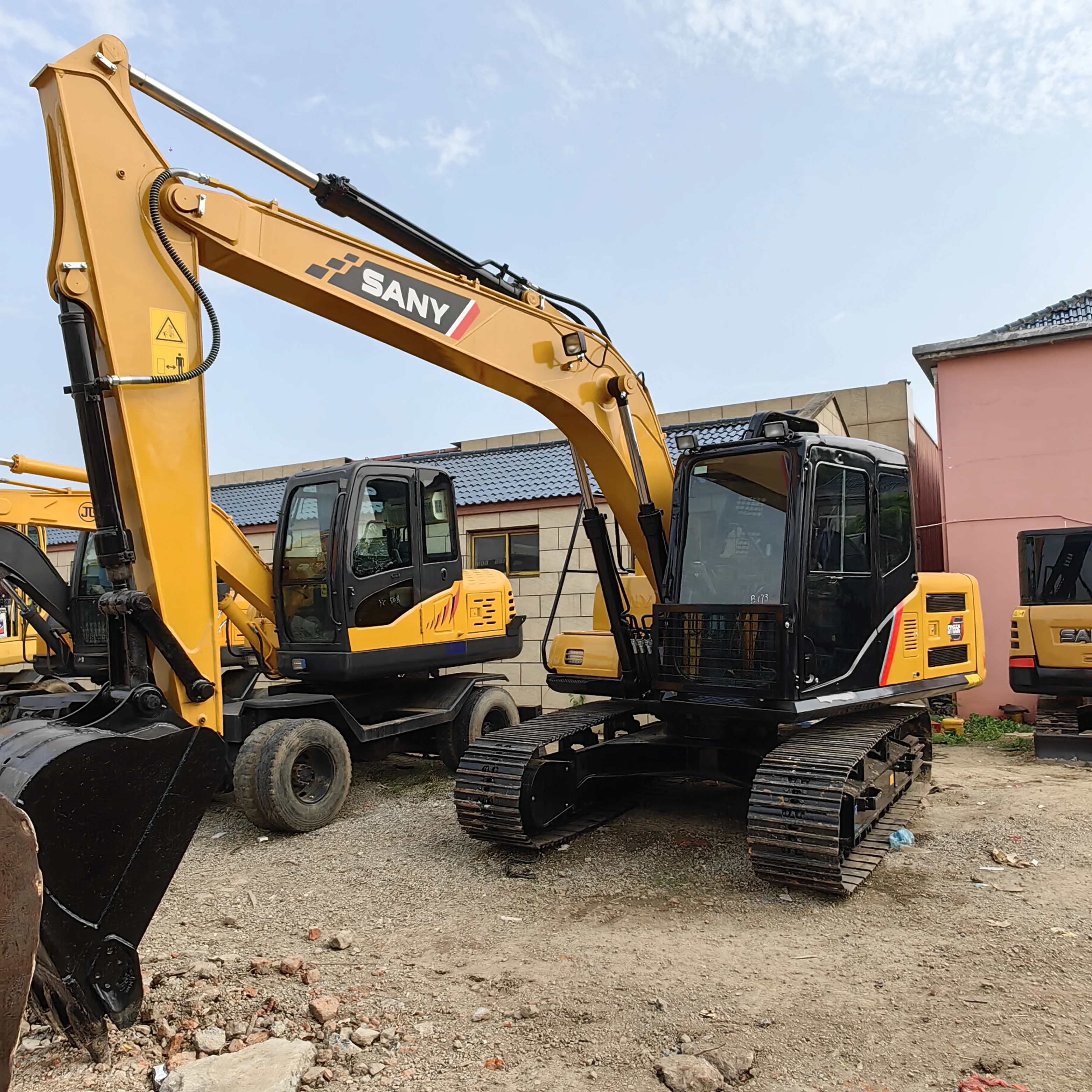 Cheap   China Brand  USED   SANY 15.5ton Excavator crawler  digger   USED  SANY   SY155c  for Sale