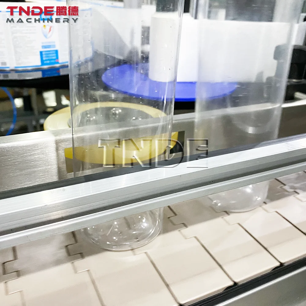 Round Bottle Monoblock 3in1 Filler Capper and Labeling Machine Pet Bottle Shampoo Filling Bottling Machine