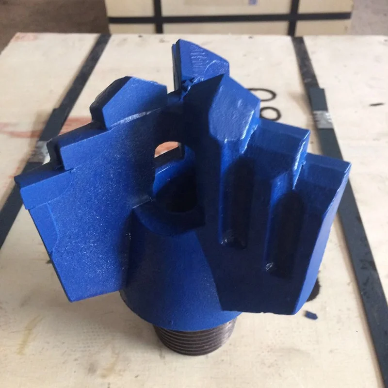 trialetas 9 7/8' inch ( 251mm ) 3 Wings Step Type Blade Bit with 3 1/2' API Reg Pin Thread