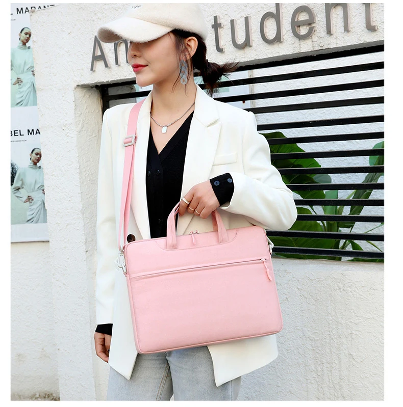 Fashion Waterproof Business 17 Inch Womens Laptop Messenger Bag with Compartment