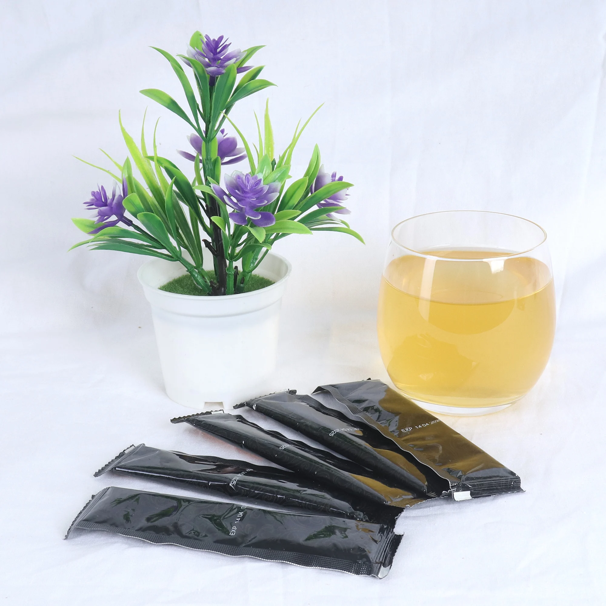 Malaysia Manufacturer Fast Shipping Golden Sweet Raw Honey 0.31kg Easy Convenient In Sachet Packaging HALAL Honeys OEM Available