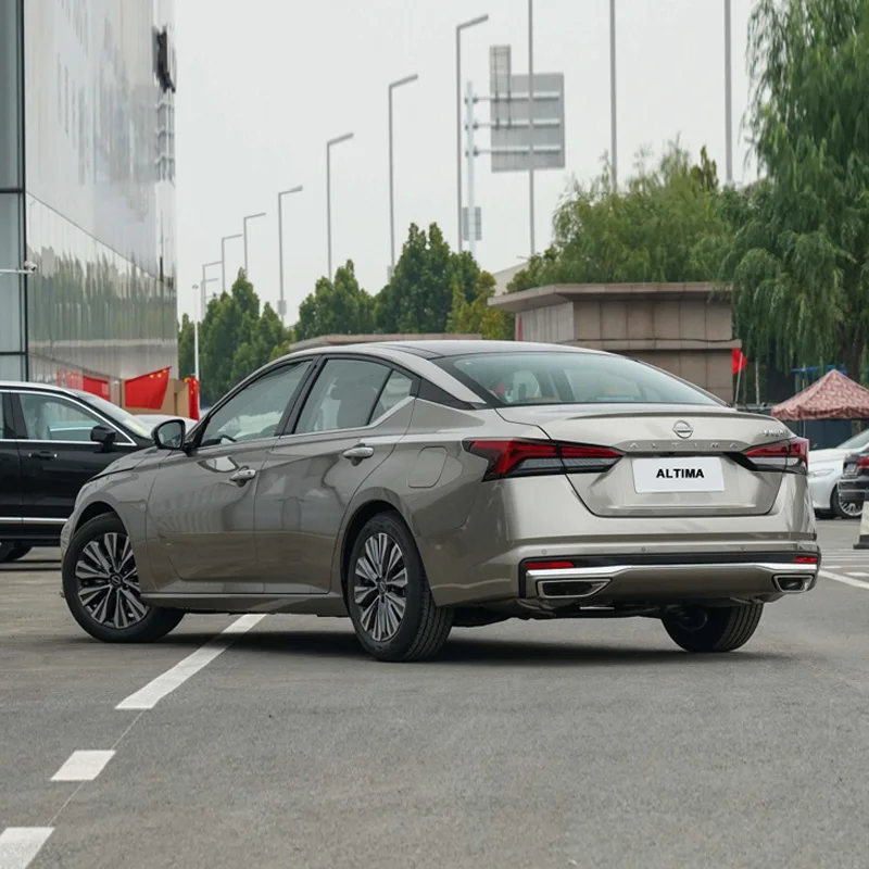 Wholesale Dongfeng car 2022 Nissan ALTIMA 5 seats 2.0L 2.0T CVT 2wd gasoline car Nissan Altima new car for sale