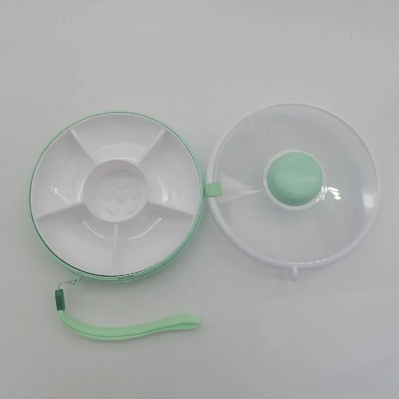 5 Compartment Portable Rotating Clear Round Plastic Carry Out Food Nuts Snack Box Spinner Containers for Kid or Baby