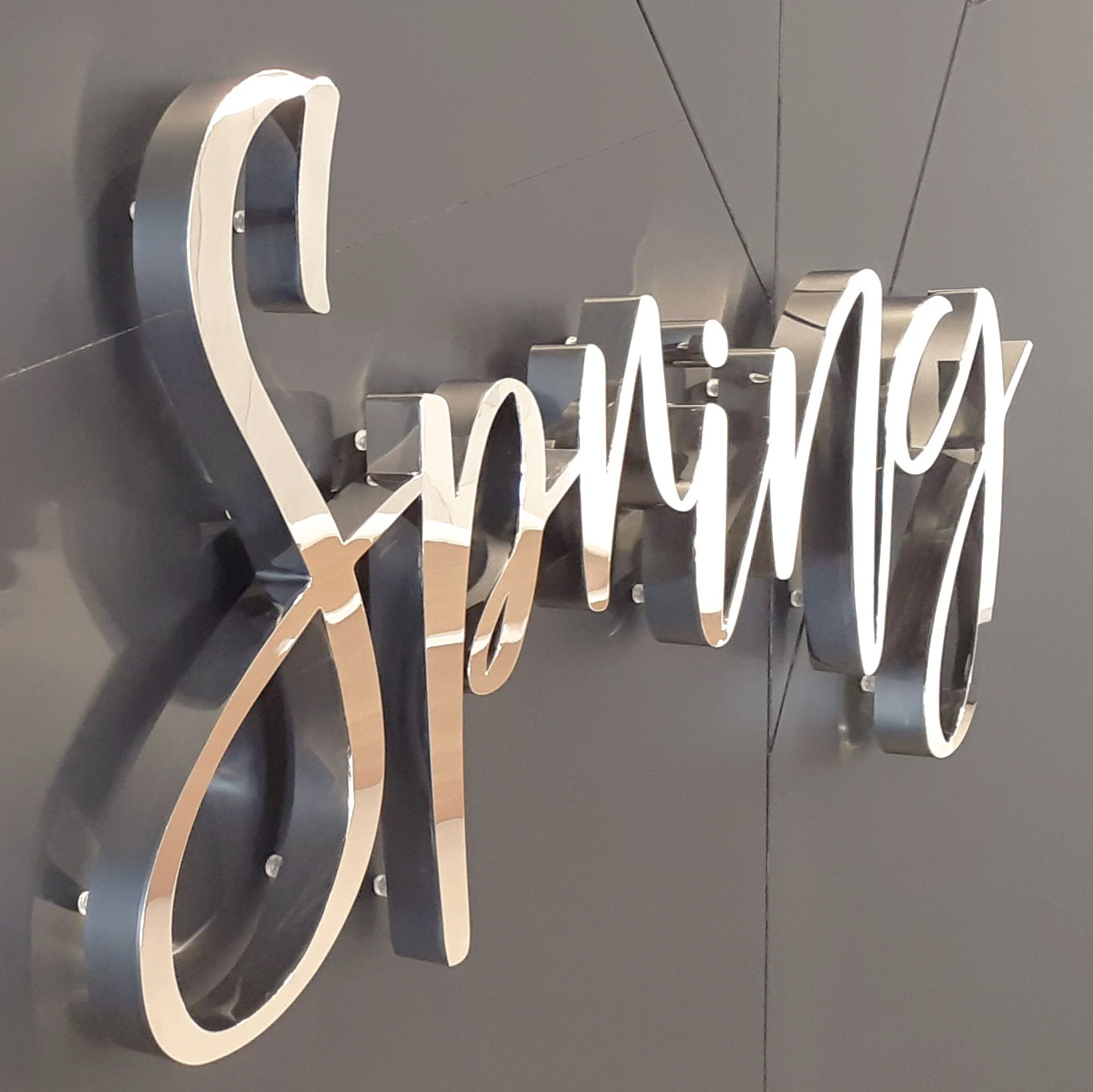 Custom waterproof metal business signs logo outdoor back lit led signs restaurant logo 3d gold mirror letter