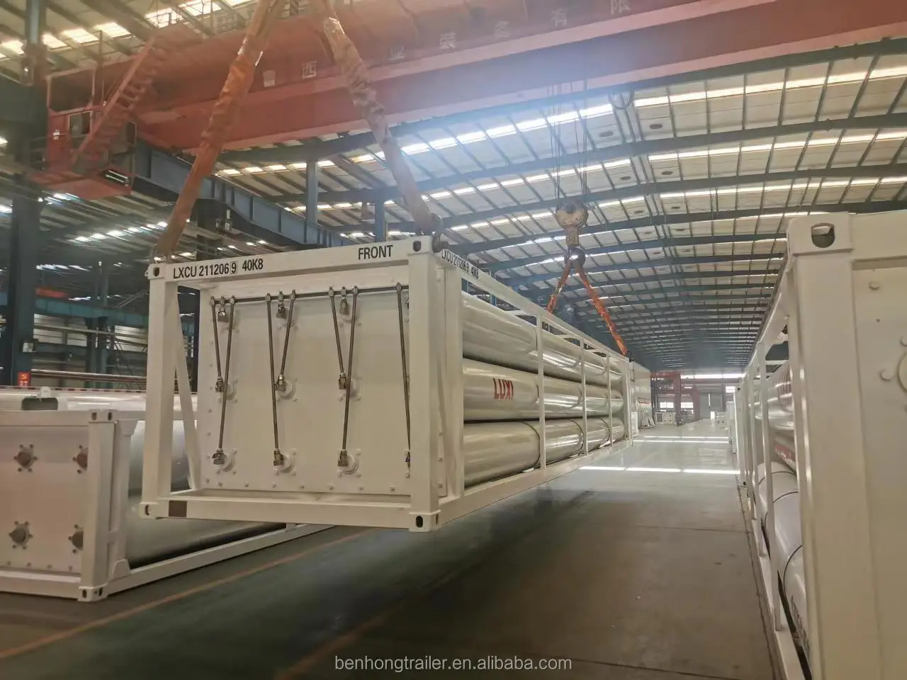 Benhong direct sales 9-Tube Semi Trailer CNG Cascade CNG Tank Long Tube Trailer for Storing and Transporting