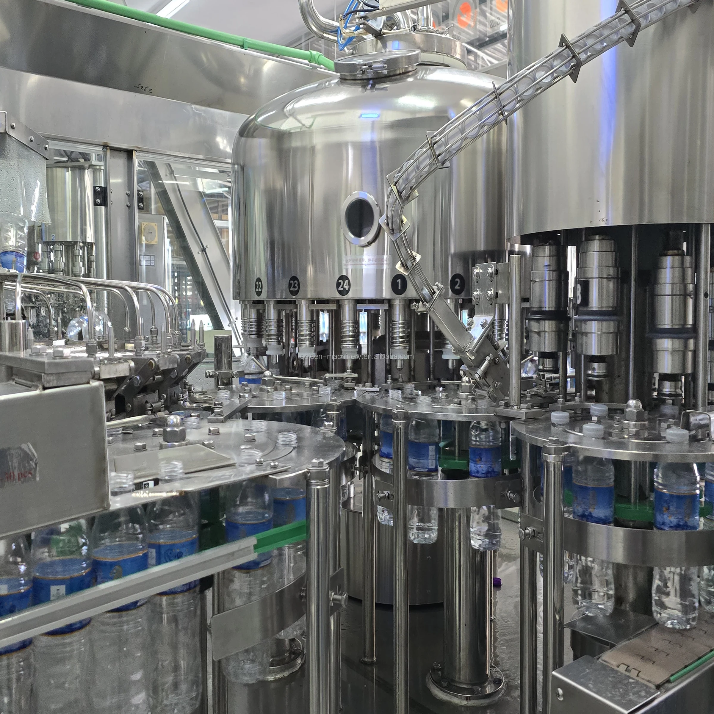 Automatic bottled drinking water making equipment / pure water bottling machine / mineral water filling plant price