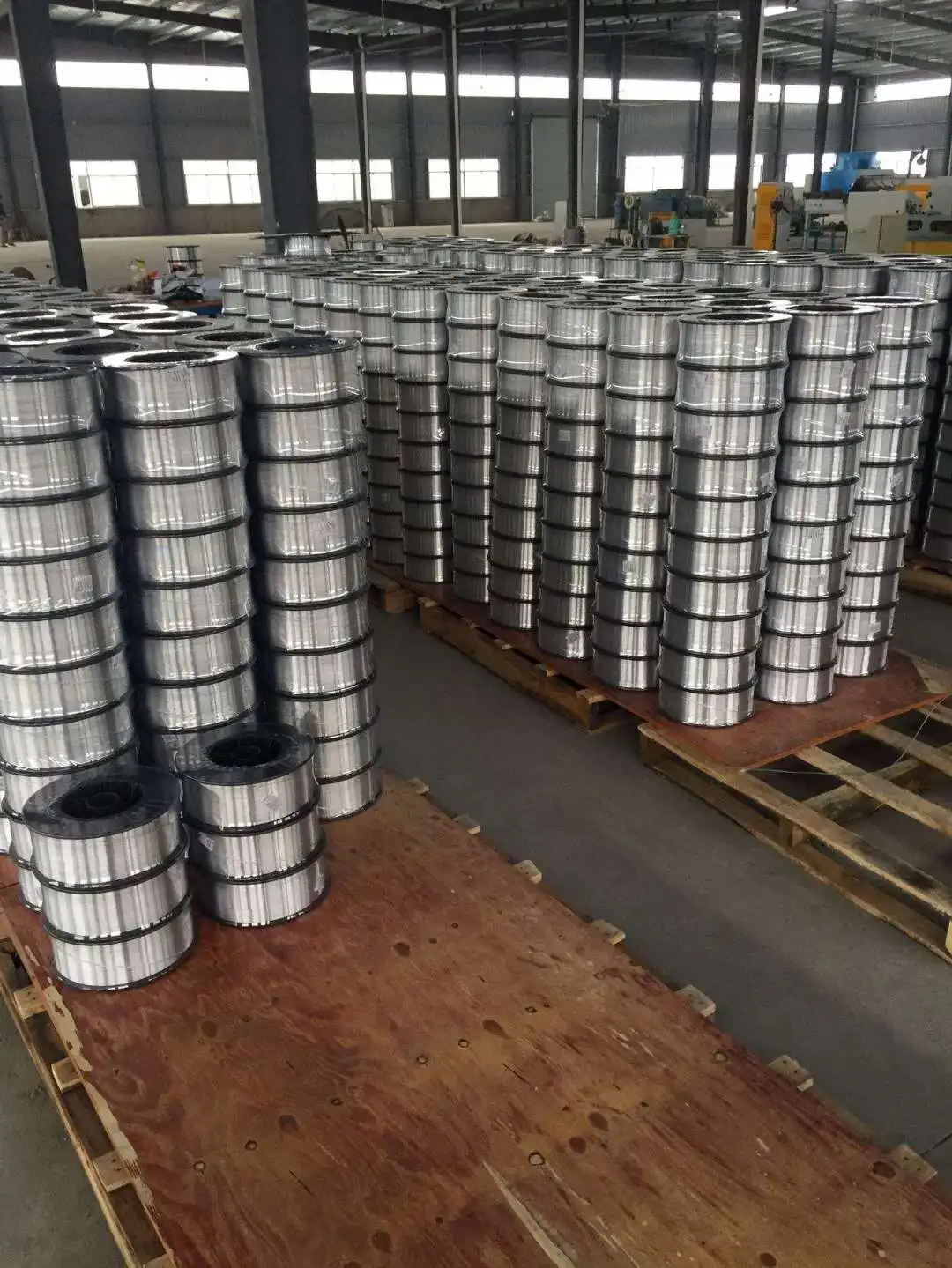 Никелевый Сплав Inconel 82/aws a5.14 ERNiCr-3 ernicr-1 сварочный провод цена за кг 4 мм для iconel 600